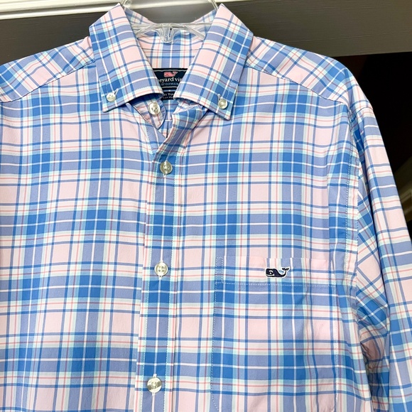 NWOT Men's Vineyard Vines Performance Classic Fit Tucker Shirt Plaid Size XS - Picture 2 of 2